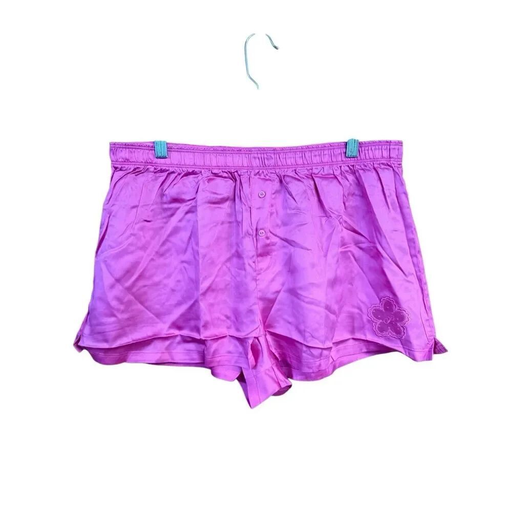 Pink Victoria’s Secret Silky Satin Boxer Pajama Shorts Sz L Pink NWT